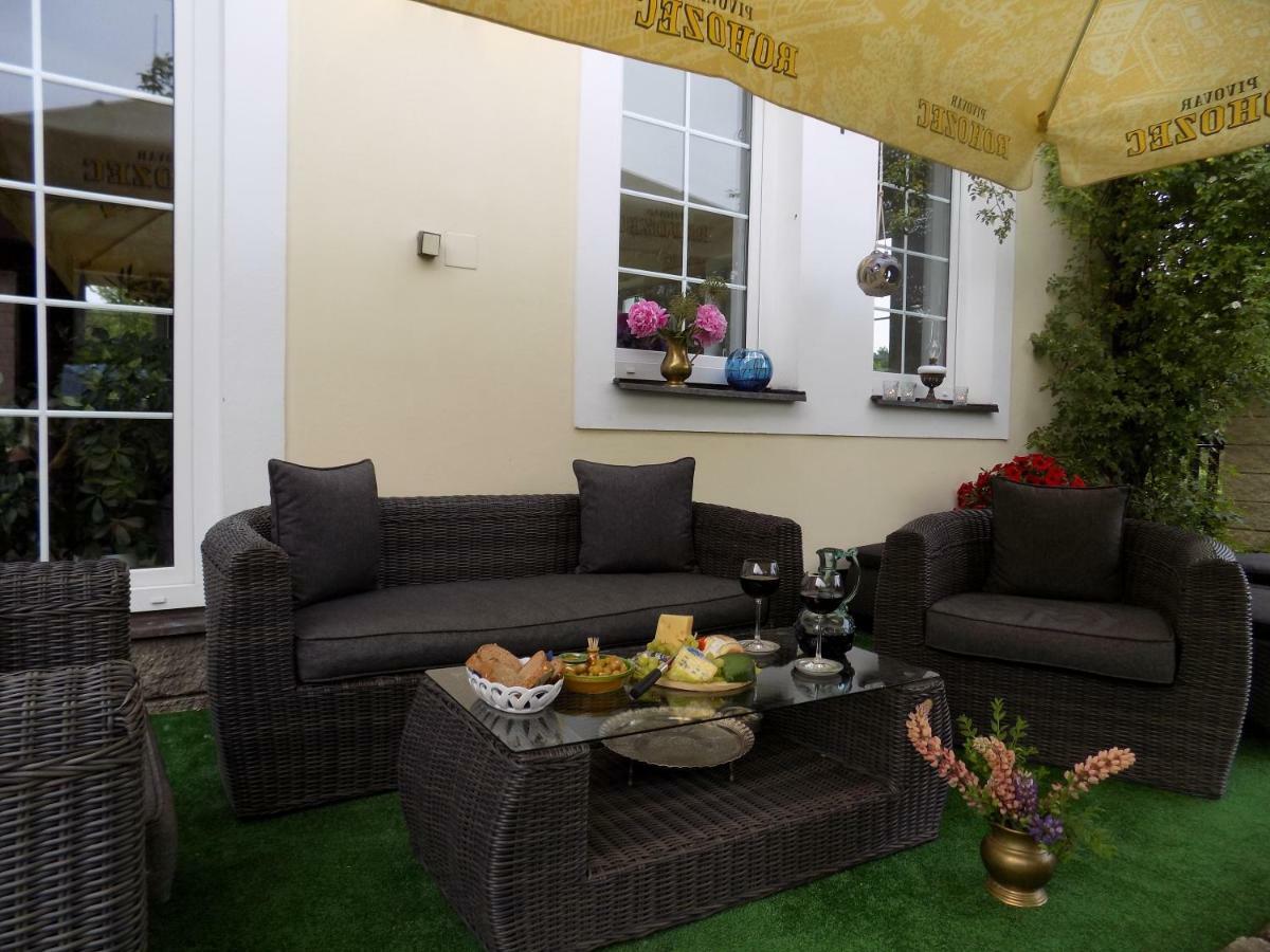 Landhaus Florian Apartment Rovensko pod Troskami Ngoại thất bức ảnh